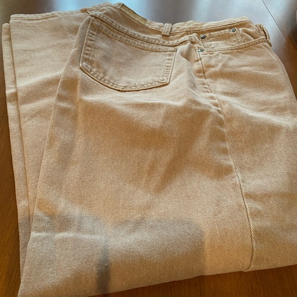 LL Bean Woman’s Jeans - Size 14x30 (300) - Picture 6 of 13